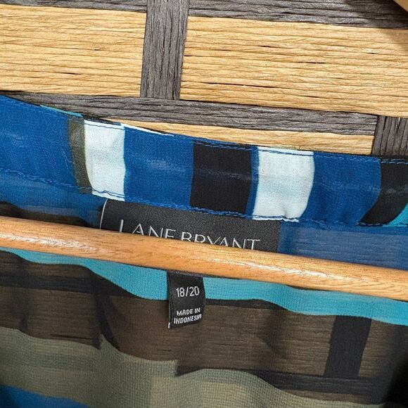 Lane Bryant Blue And Black Sheer Beaded Neckline Drop Shoulder Blouse Size 18/20 - Picture 6 of 8